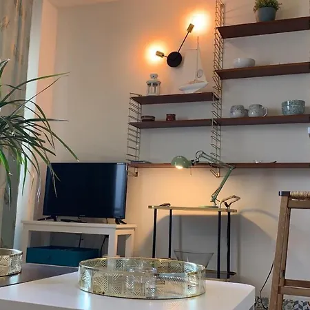 Modern On The Apartment *